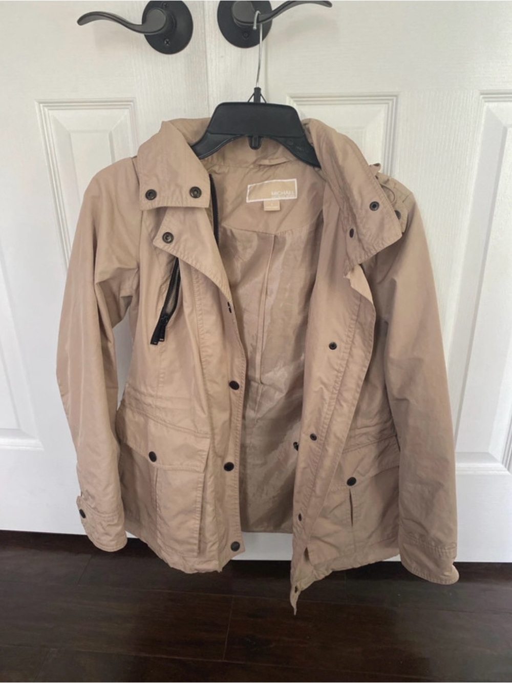 Michael Kors Women's Lightweight Waterproof Jacket - Beige